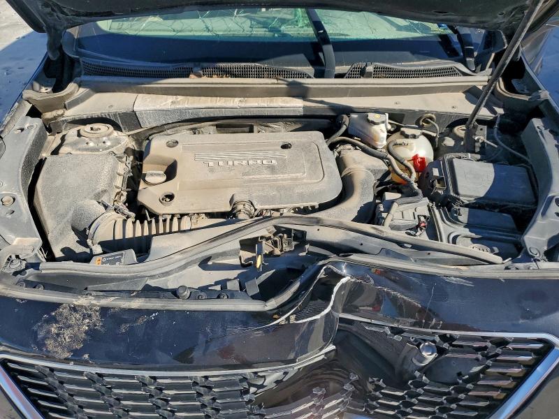 Фото 12 - CADILLAC XT4