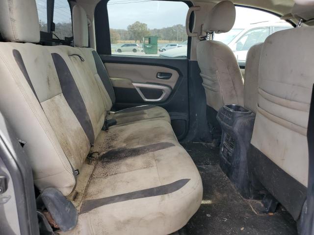 Фото 10 - NISSAN TITAN