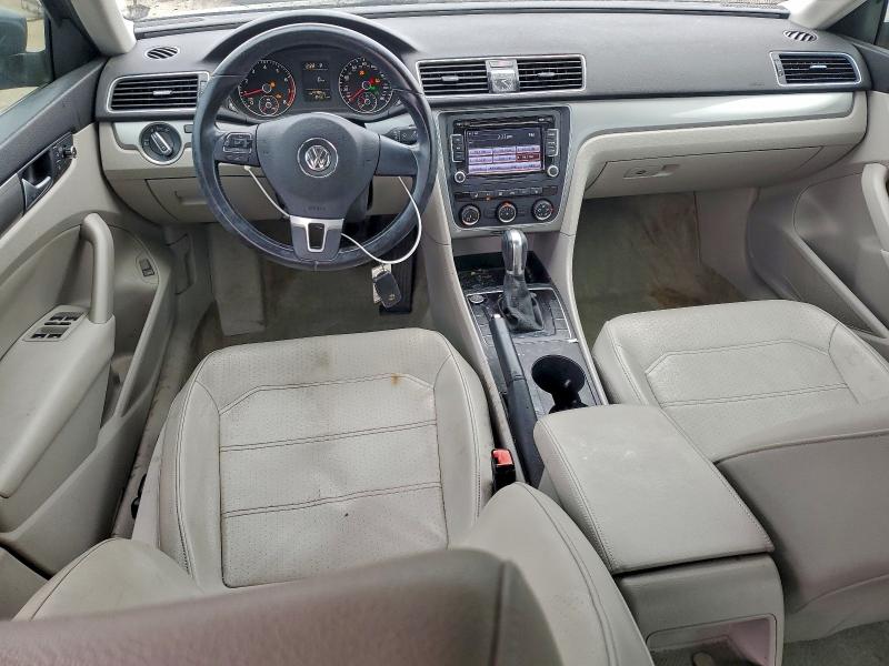 Фото 8 - VOLKSWAGEN PASSAT