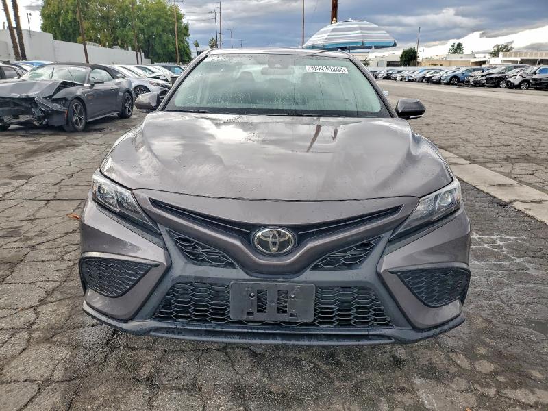Фото 5 - TOYOTA CAMRY
