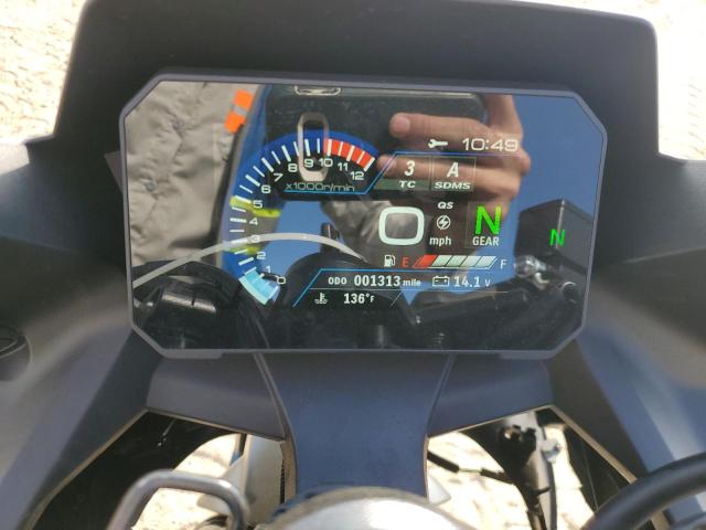 SUZUKI GSX800 F 2025