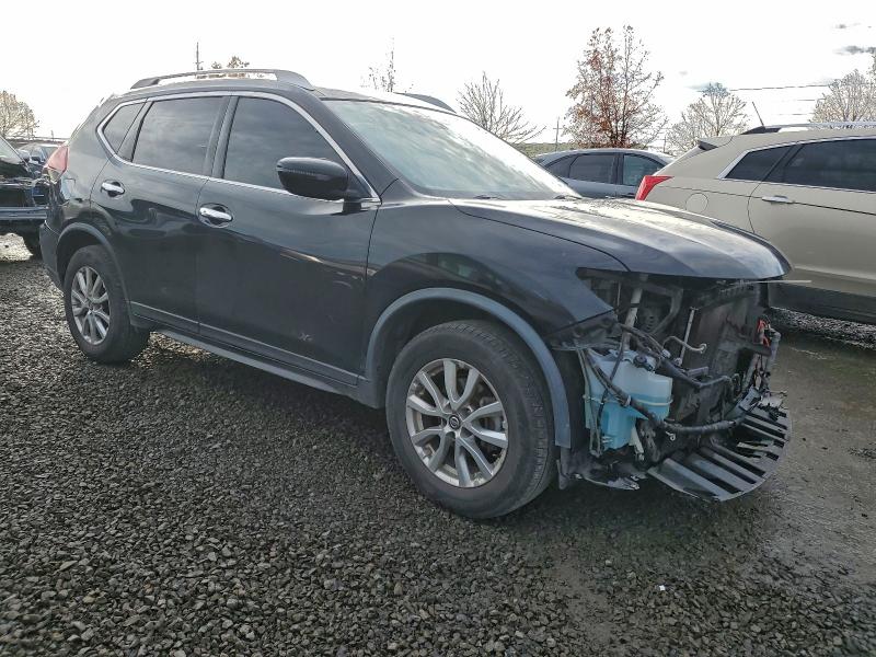 Фото 4 - NISSAN ROGUE