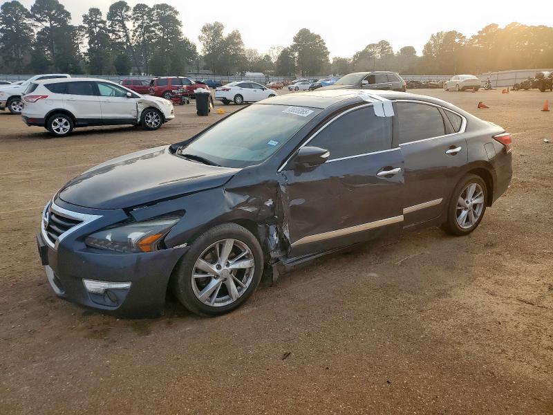 Фото 1 - NISSAN ALTIMA