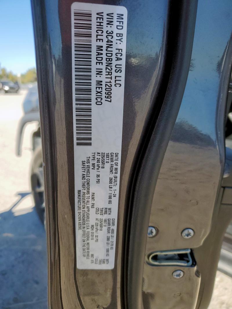 Фото 13 - JEEP COMPASS