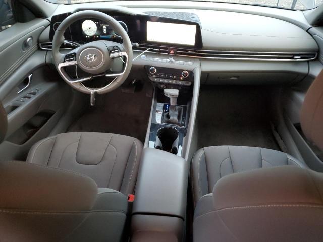 Фото 8 - HYUNDAI ELANTRA