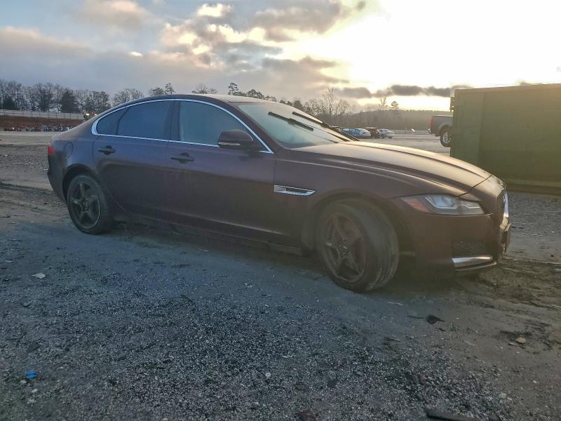 Фото 4 - JAGUAR XF