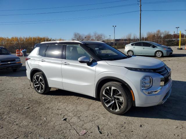 Фото 4 - MITSUBISHI OUTLANDER