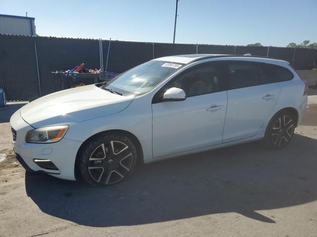 Фото 1 - VOLVO V60