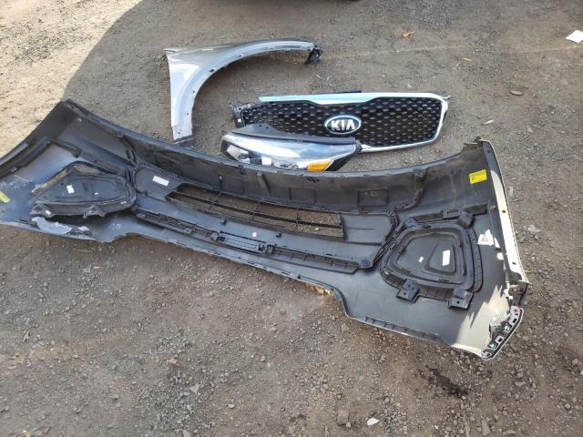 Фото 12 - KIA SORENTO