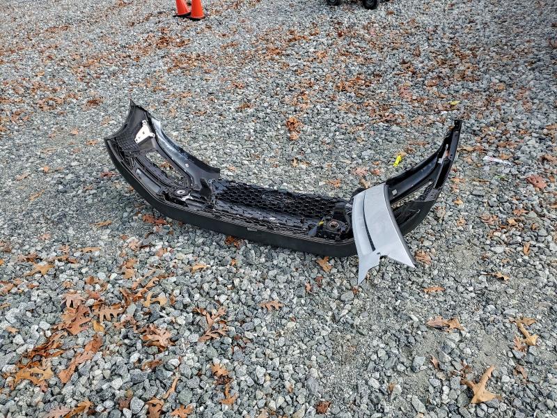 Фото 13 - HYUNDAI KONA