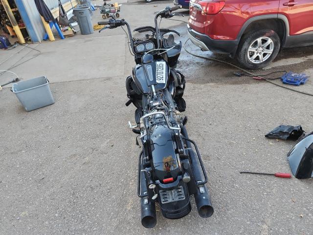 HARLEY-DAVIDSON FL 2018