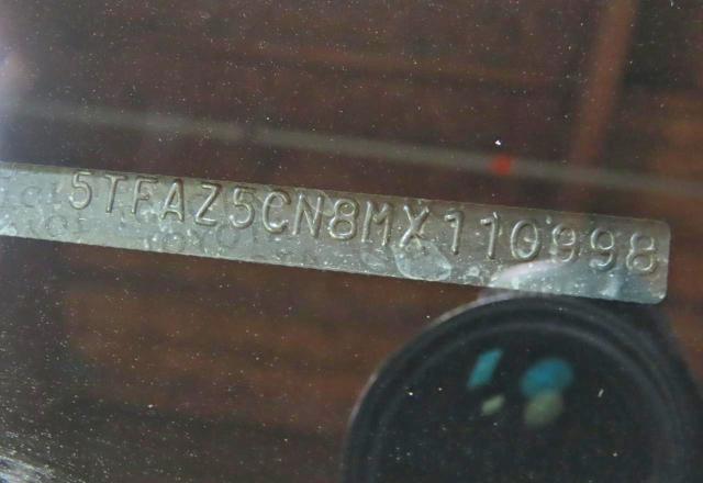 Фото 10 - TOYOTA TACOMA