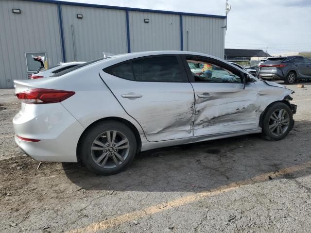 Фото 3 - HYUNDAI ELANTRA