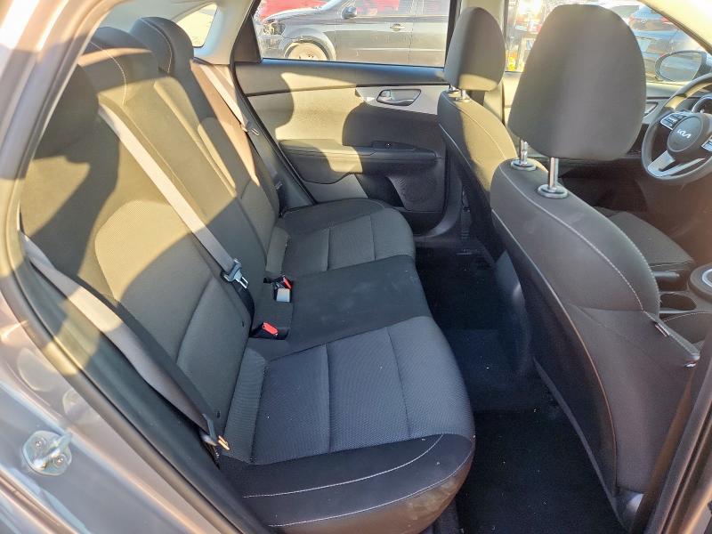 Фото 10 - KIA FORTE