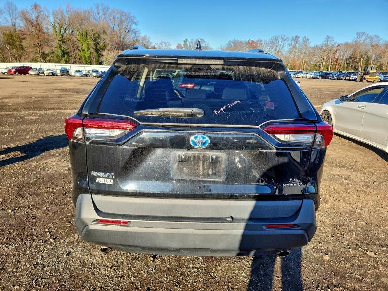 Фото 6 - TOYOTA RAV4