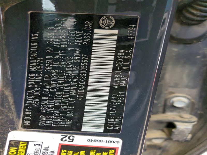 Фото 13 - TOYOTA CAMRY