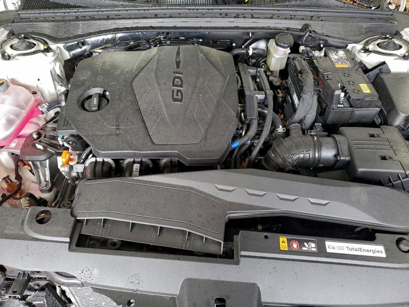 Фото 11 - KIA K5