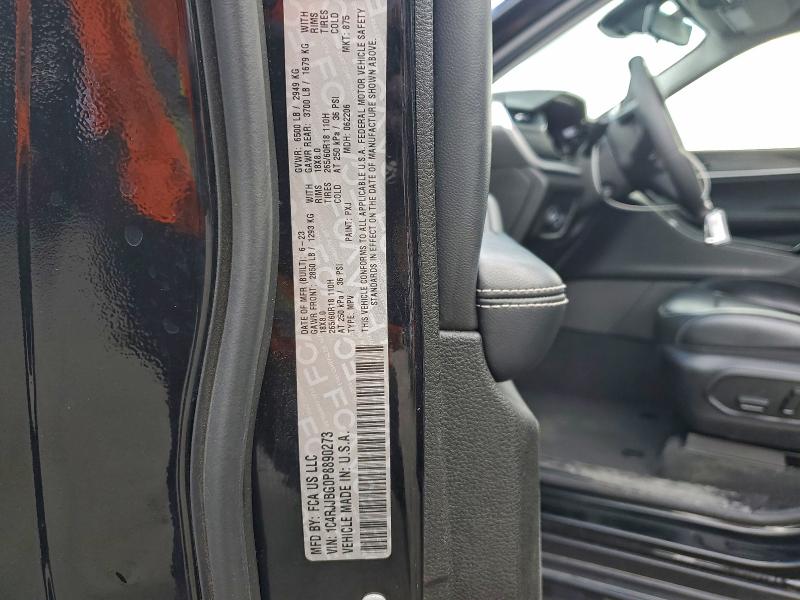 Фото 13 - JEEP GRAND CHER