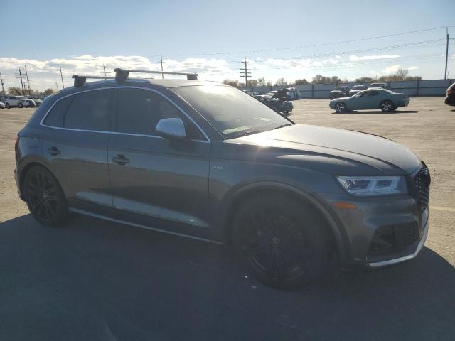 Фото 4 - AUDI SQ5