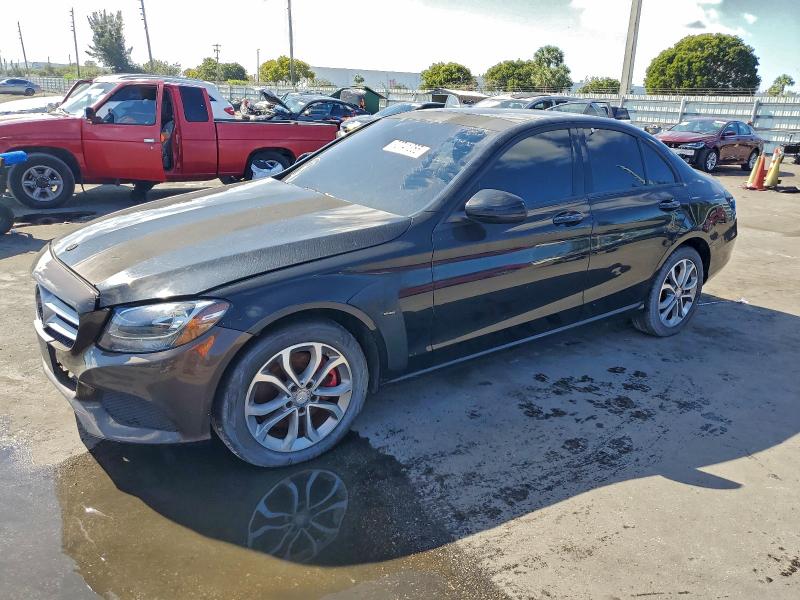 Фото 1 - MERCEDES-BENZ C-CLASS