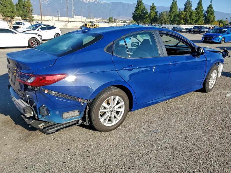 Фото 3 - TOYOTA CAMRY