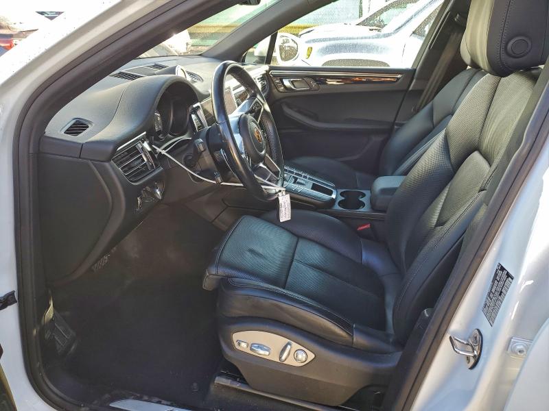 Фото 7 - PORSCHE MACAN