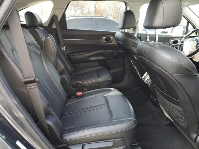 Фото 11 - KIA SORENTO