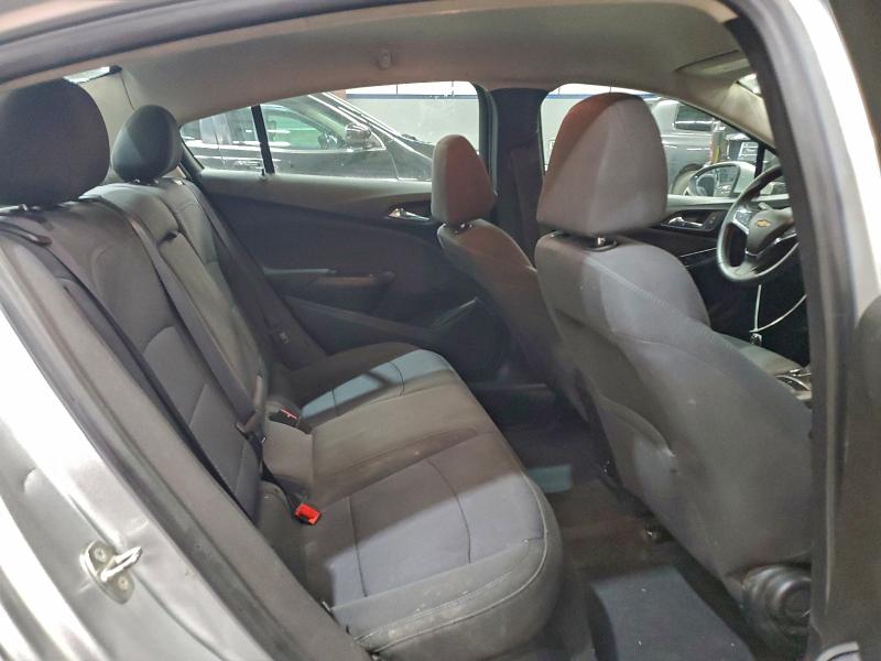 Фото 10 - CHEVROLET CRUZE