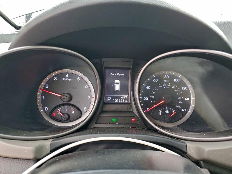 Фото 9 - HYUNDAI SANTA FE