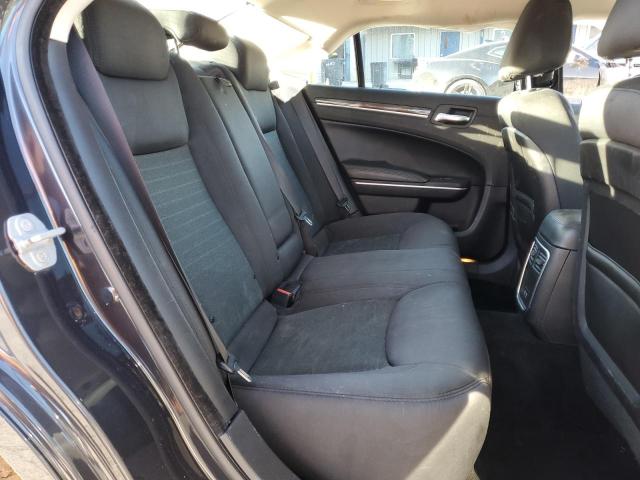 Фото 10 - CHRYSLER 300