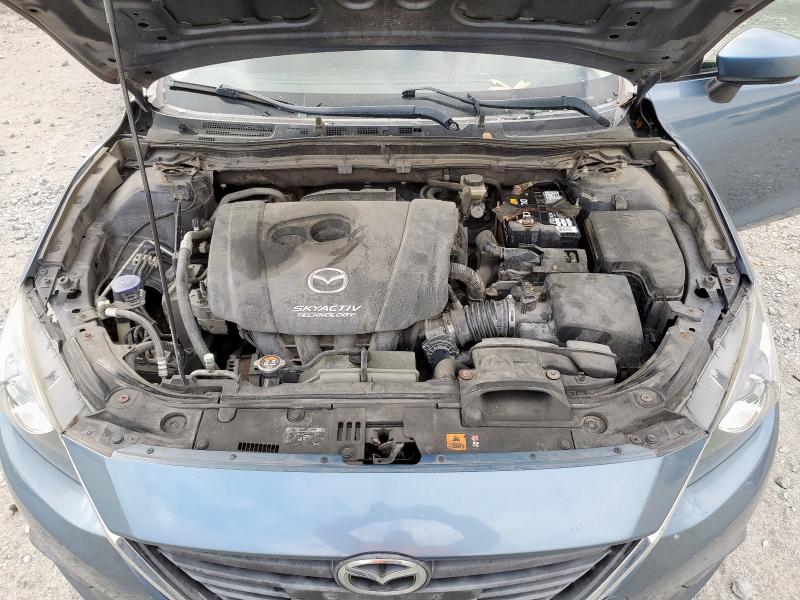 Фото 11 - MAZDA 3