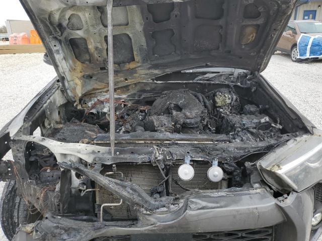 Фото 12 - TOYOTA 4RUNNER