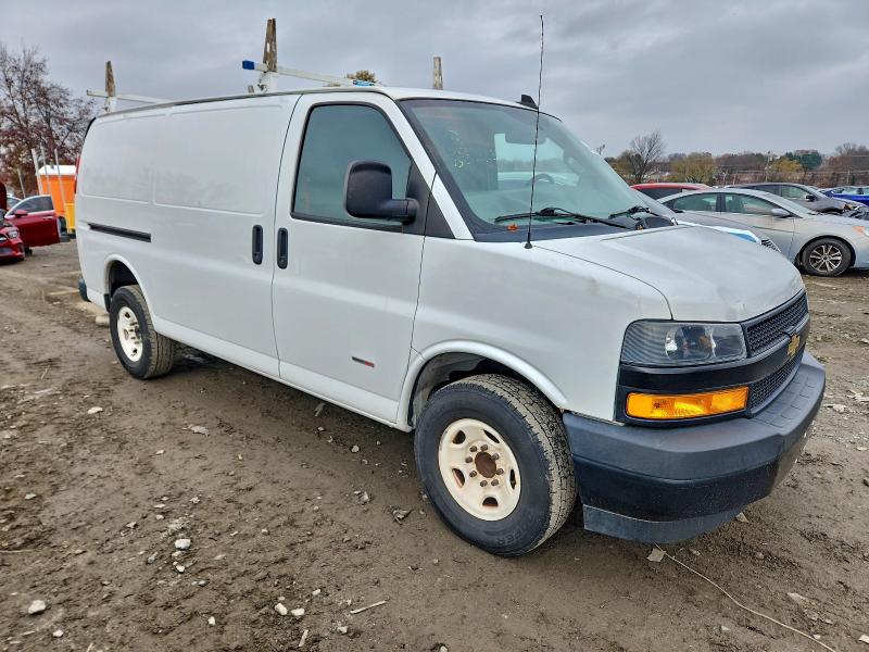 Фото 4 - CHEVROLET EXPRESS