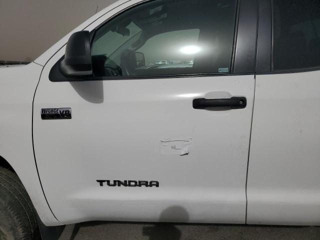 Фото 12 - TOYOTA TUNDRA