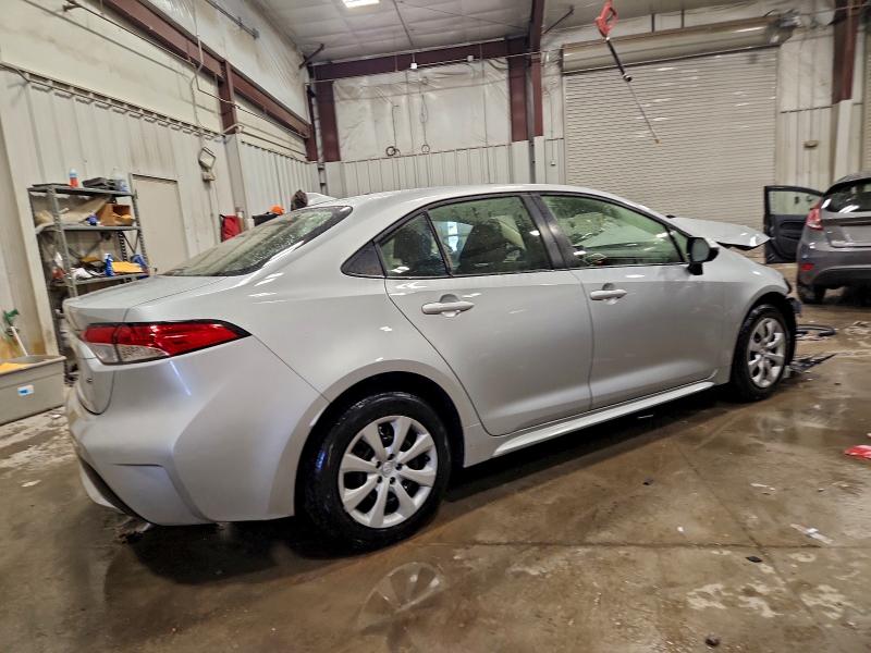 Фото 3 - TOYOTA COROLLA