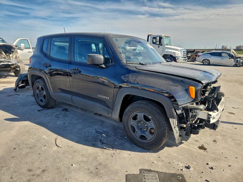 Фото 4 - JEEP RENEGADE