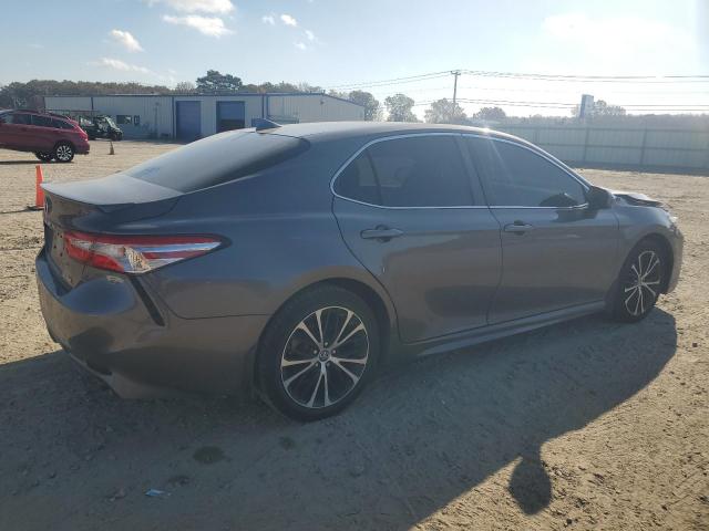 Фото 3 - TOYOTA CAMRY