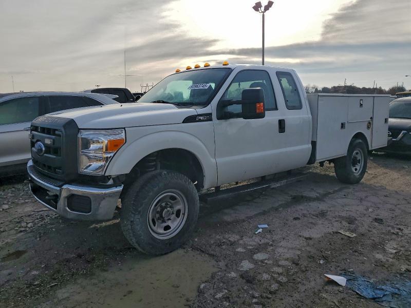 2015 FORD F350