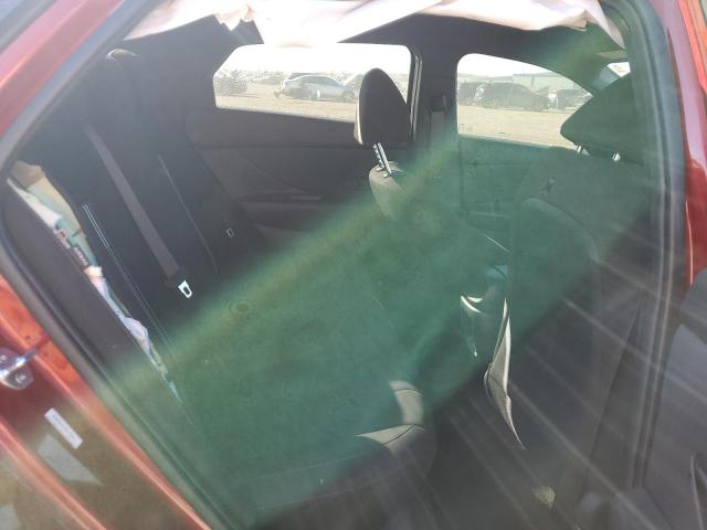 Фото 10 - HYUNDAI ELANTRA