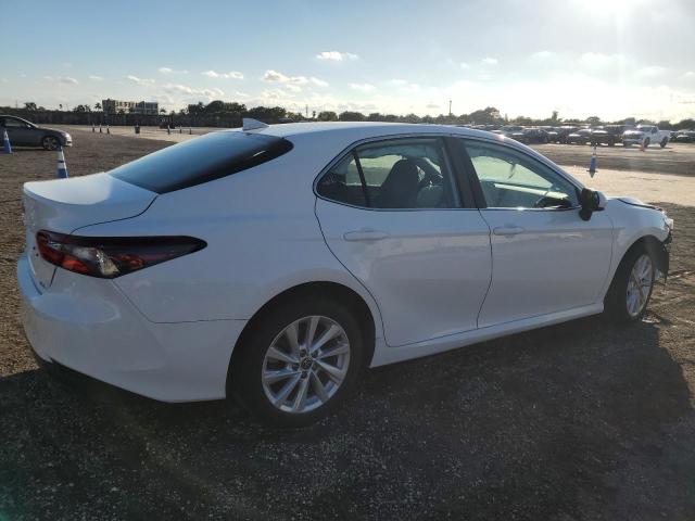 Фото 3 - TOYOTA CAMRY