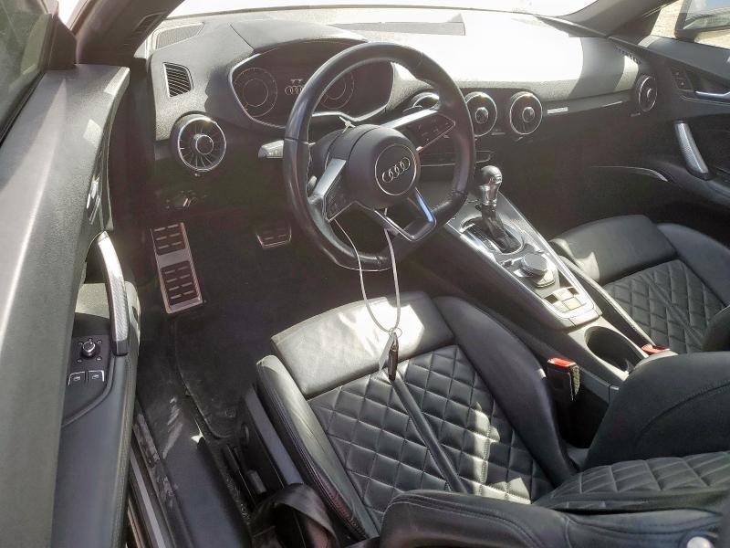 Фото 8 - AUDI TT