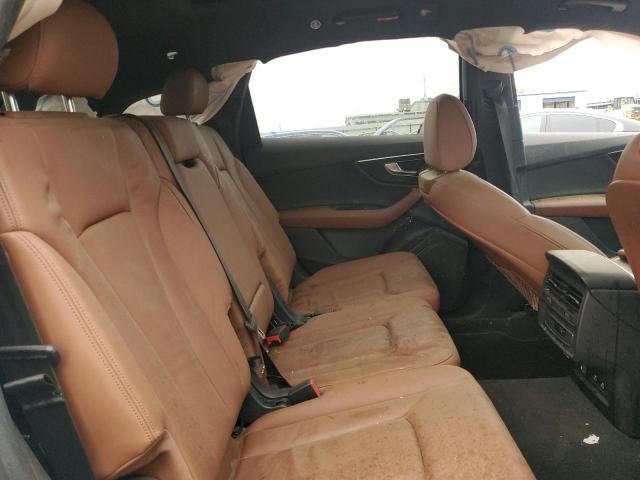 Фото 11 - AUDI Q7