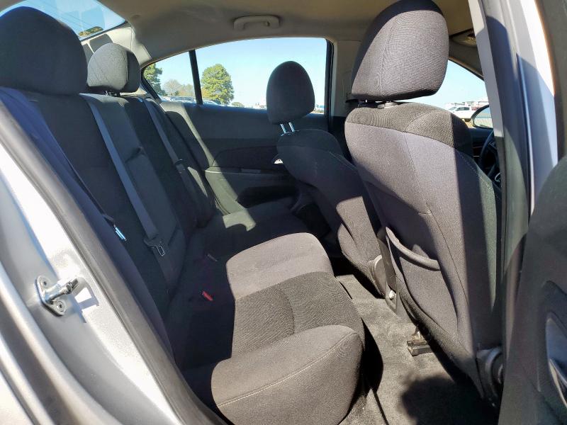 Фото 10 - CHEVROLET CRUZE