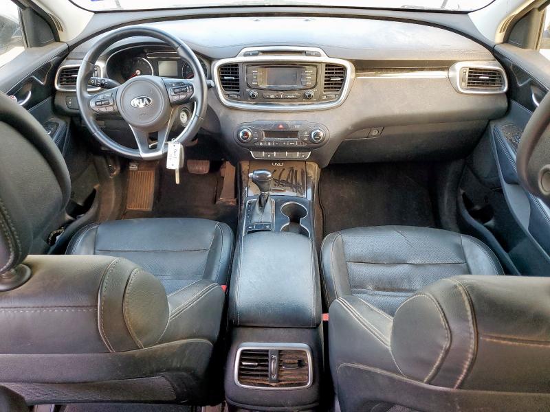 Фото 8 - KIA SORENTO