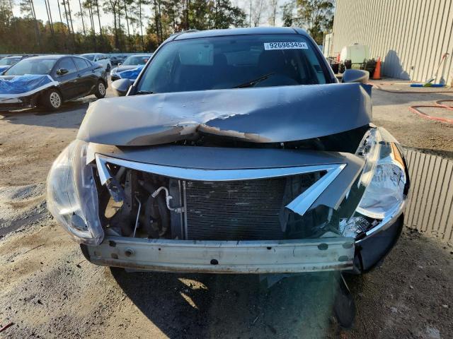 Фото 5 - NISSAN VERSA