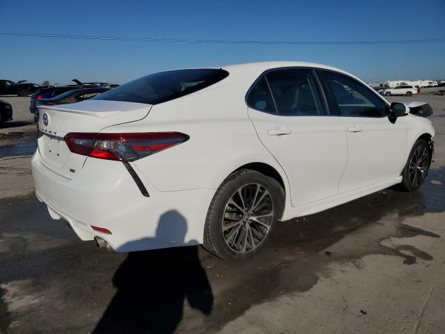 Фото 3 - TOYOTA CAMRY