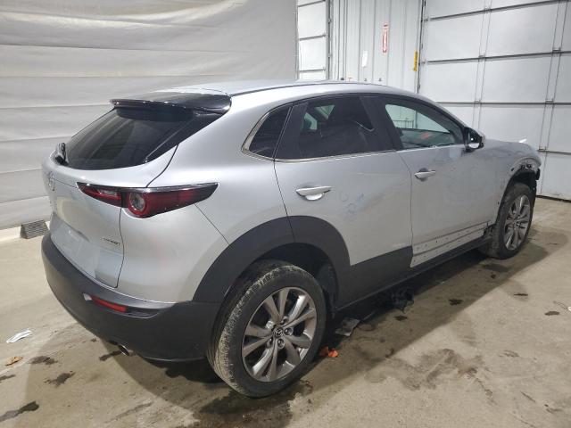 Фото 3 - MAZDA CX30