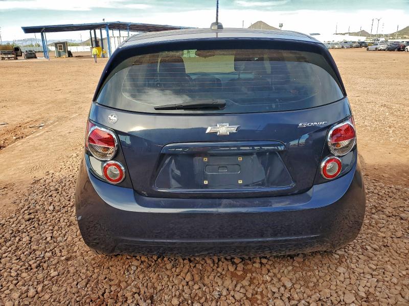 Фото 6 - CHEVROLET SONIC