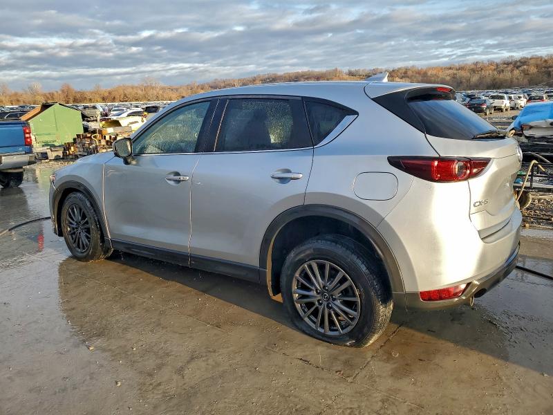 Фото 2 - MAZDA CX-5