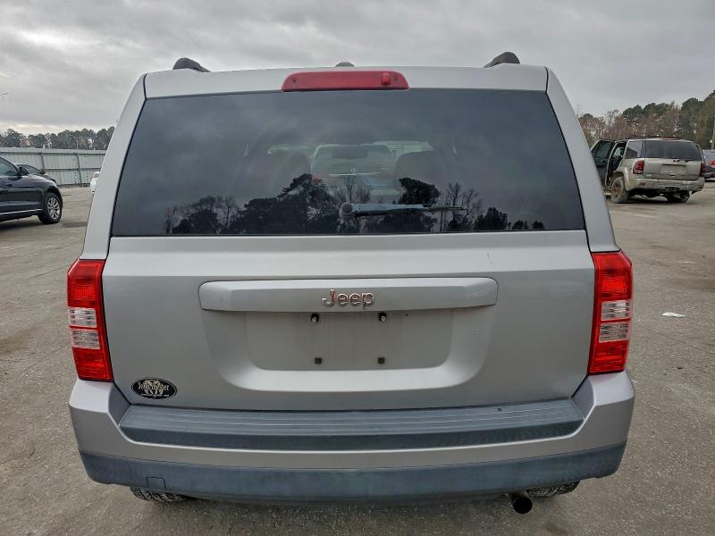 Фото 6 - JEEP PATRIOT